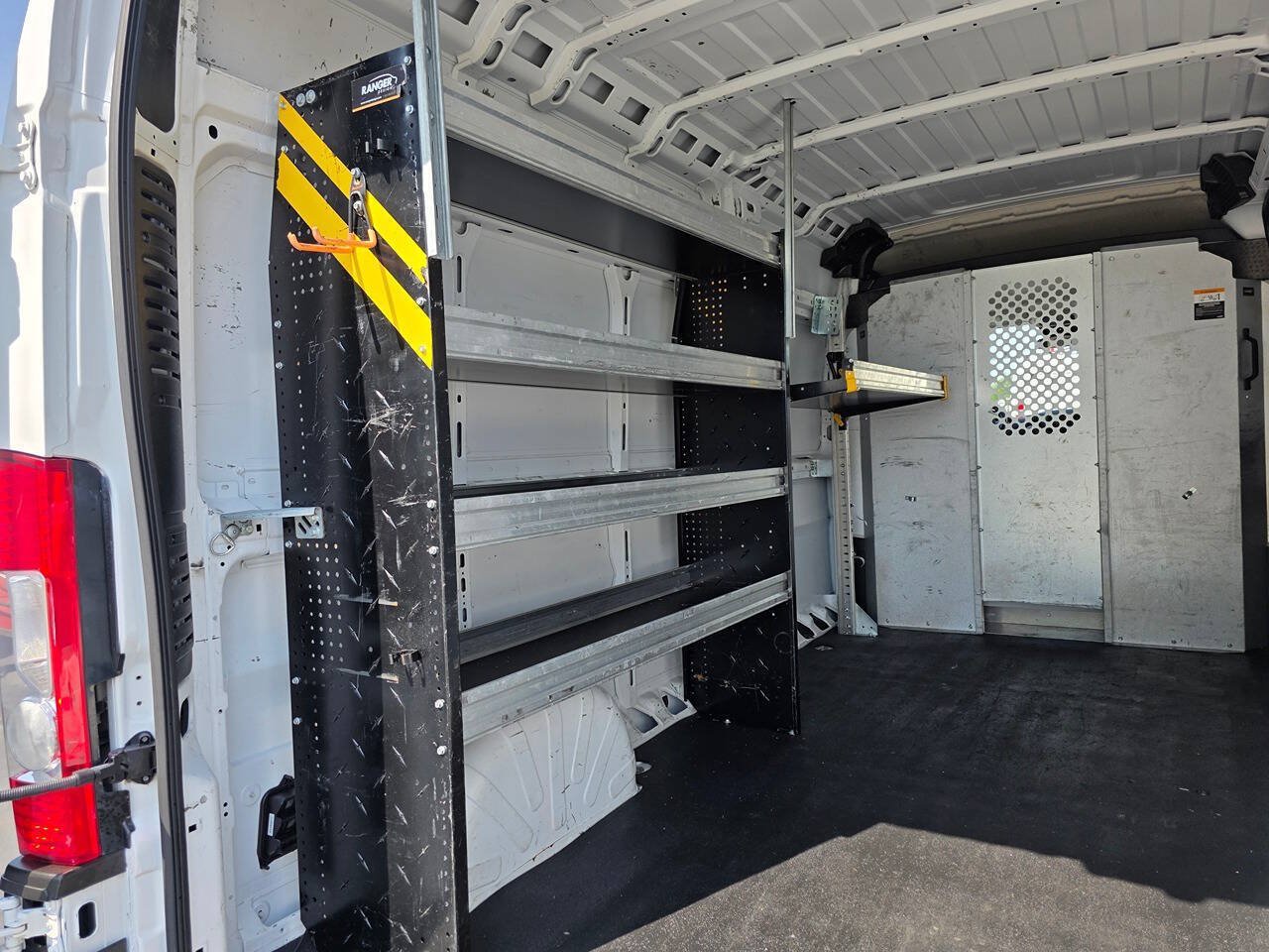 Used 2021 RAM ProMaster 2500 FWD image 11