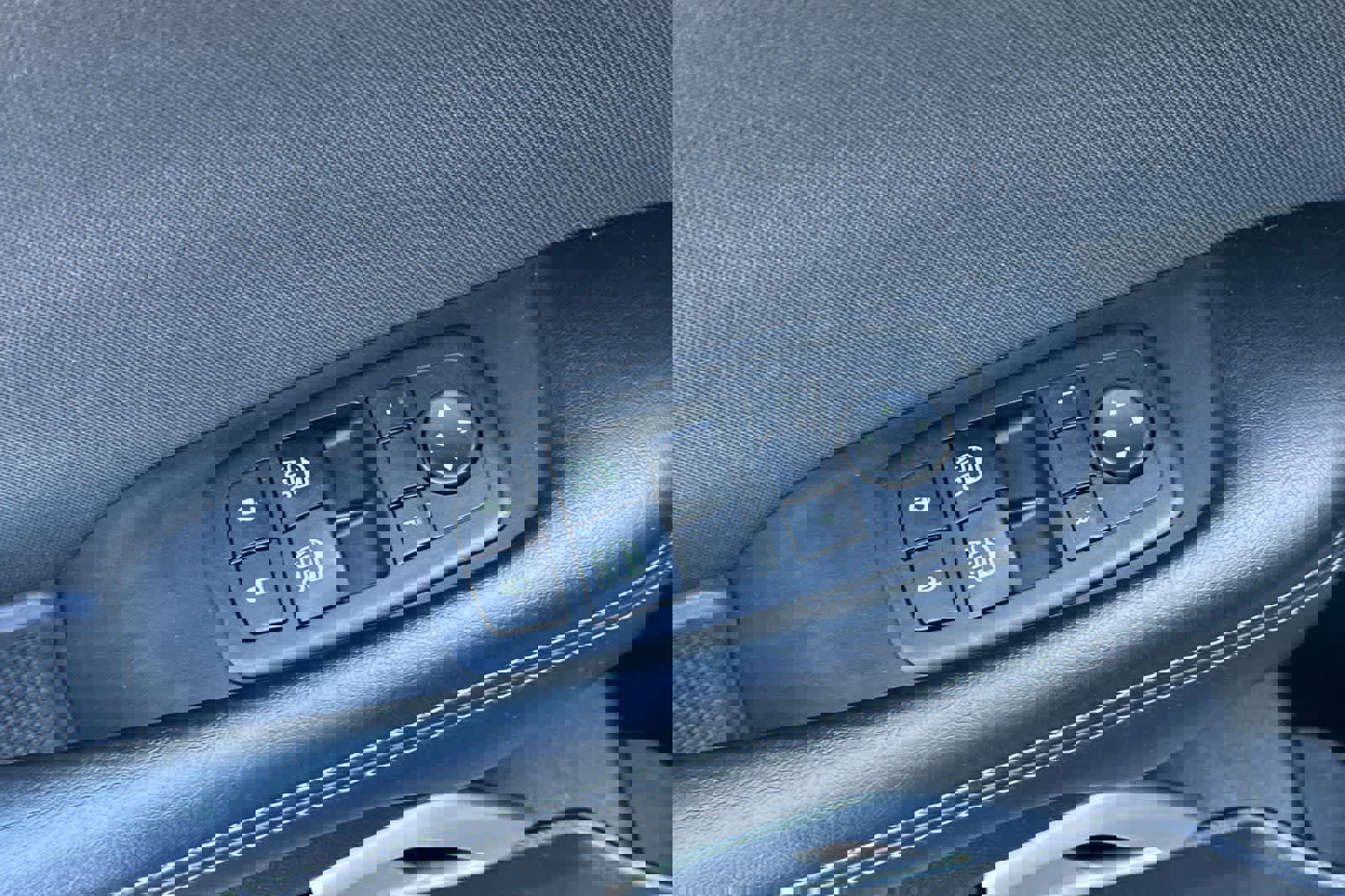 Used 2016 Dodge Challenger R/T Scat Pack RWD image 13