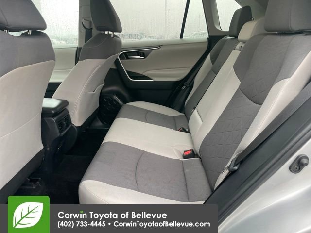 Used 2025 Toyota RAV4 XLE image 26
