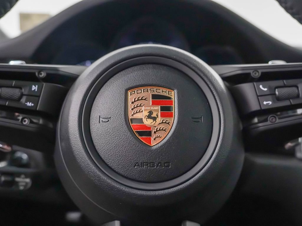 Used 2026 Porsche Macan AWD/4WD image 26