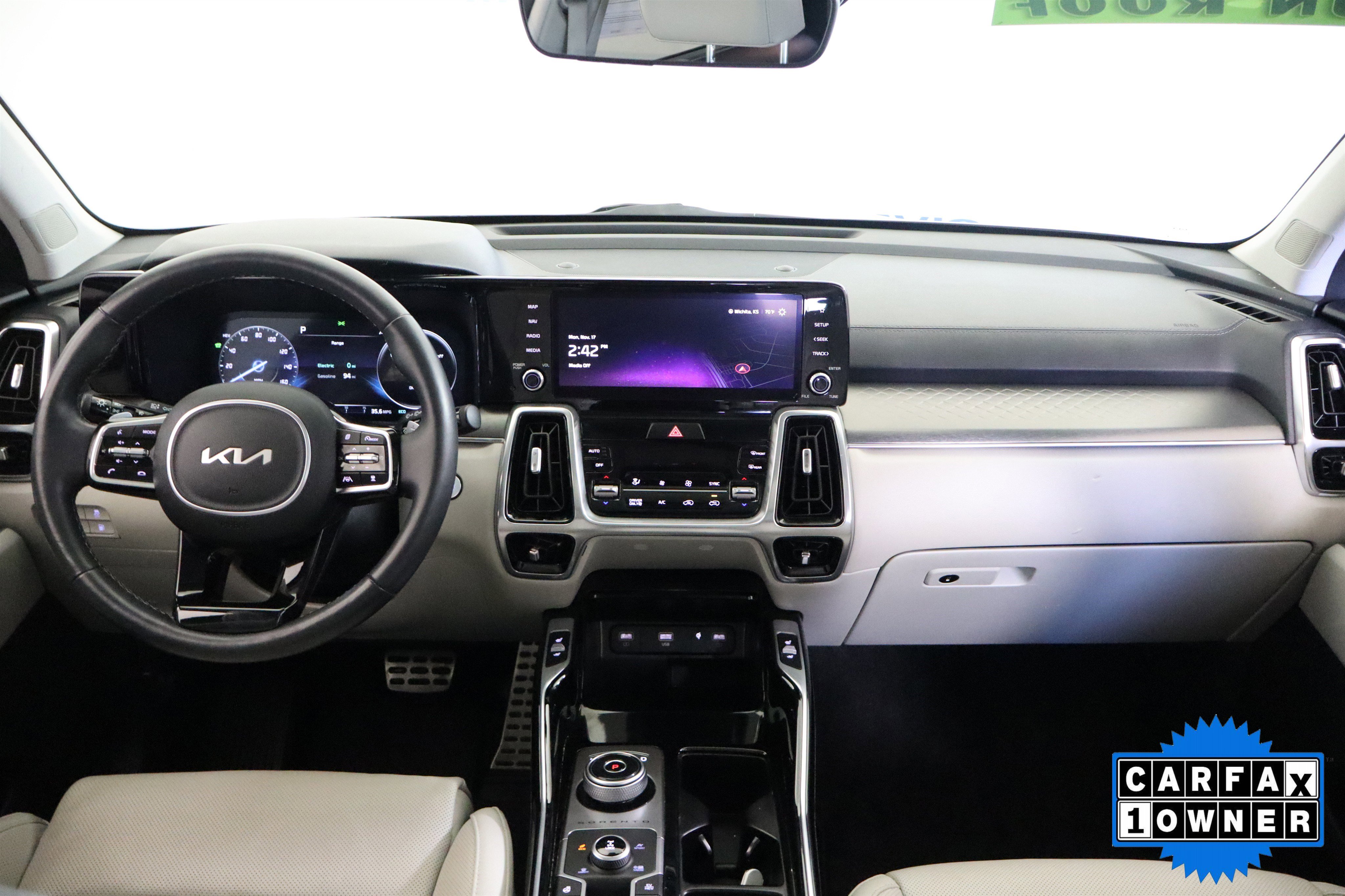 Used 2024 Kia Sorento SX Prestige image 15