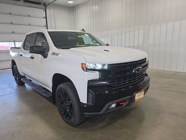 Used 2021 Chevrolet Silverado 1500 LT Trail Boss w/ Bed Protection Package AWD/4WD image 2
