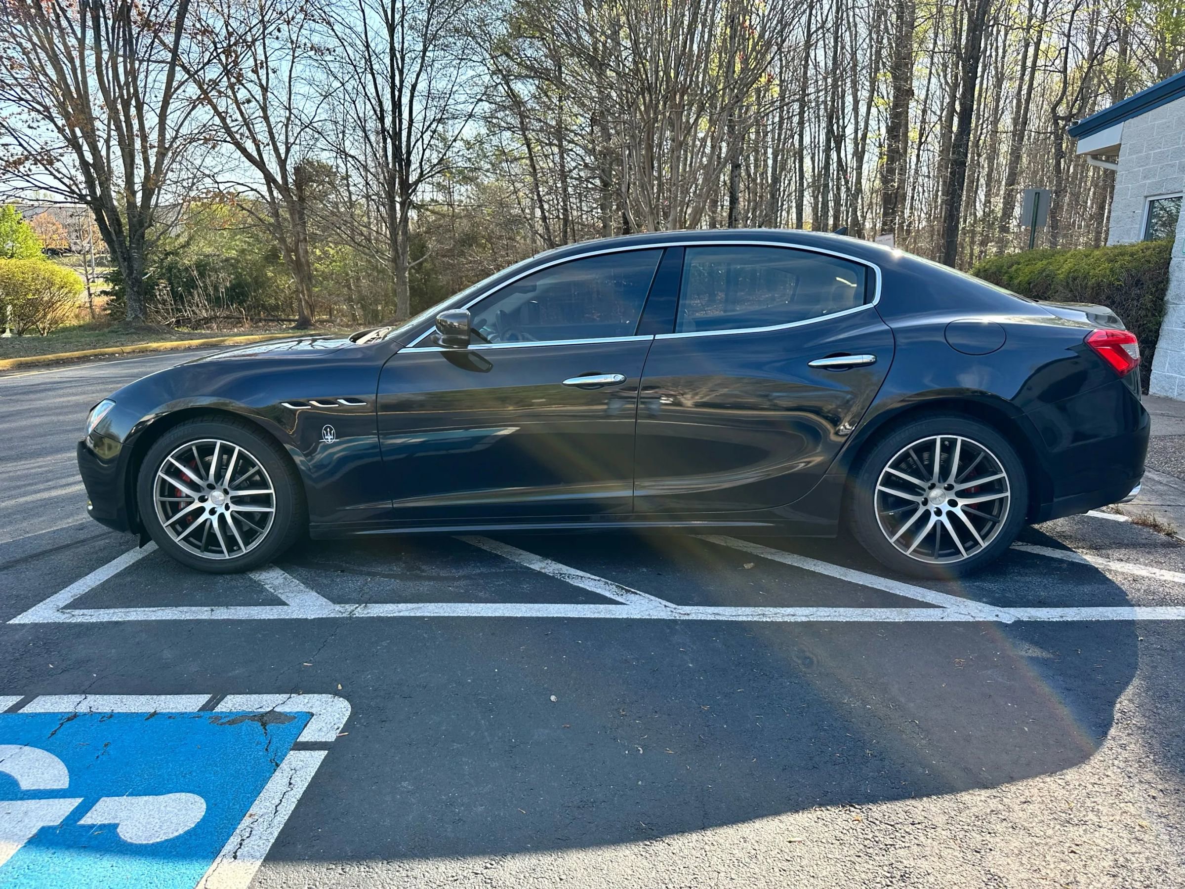 Used 2015 Maserati Ghibli image 4
