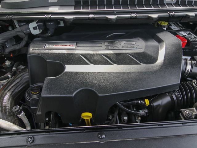 Used 2019 Ford Edge ST w/ Equipment Group 401A AWD/4WD image 30