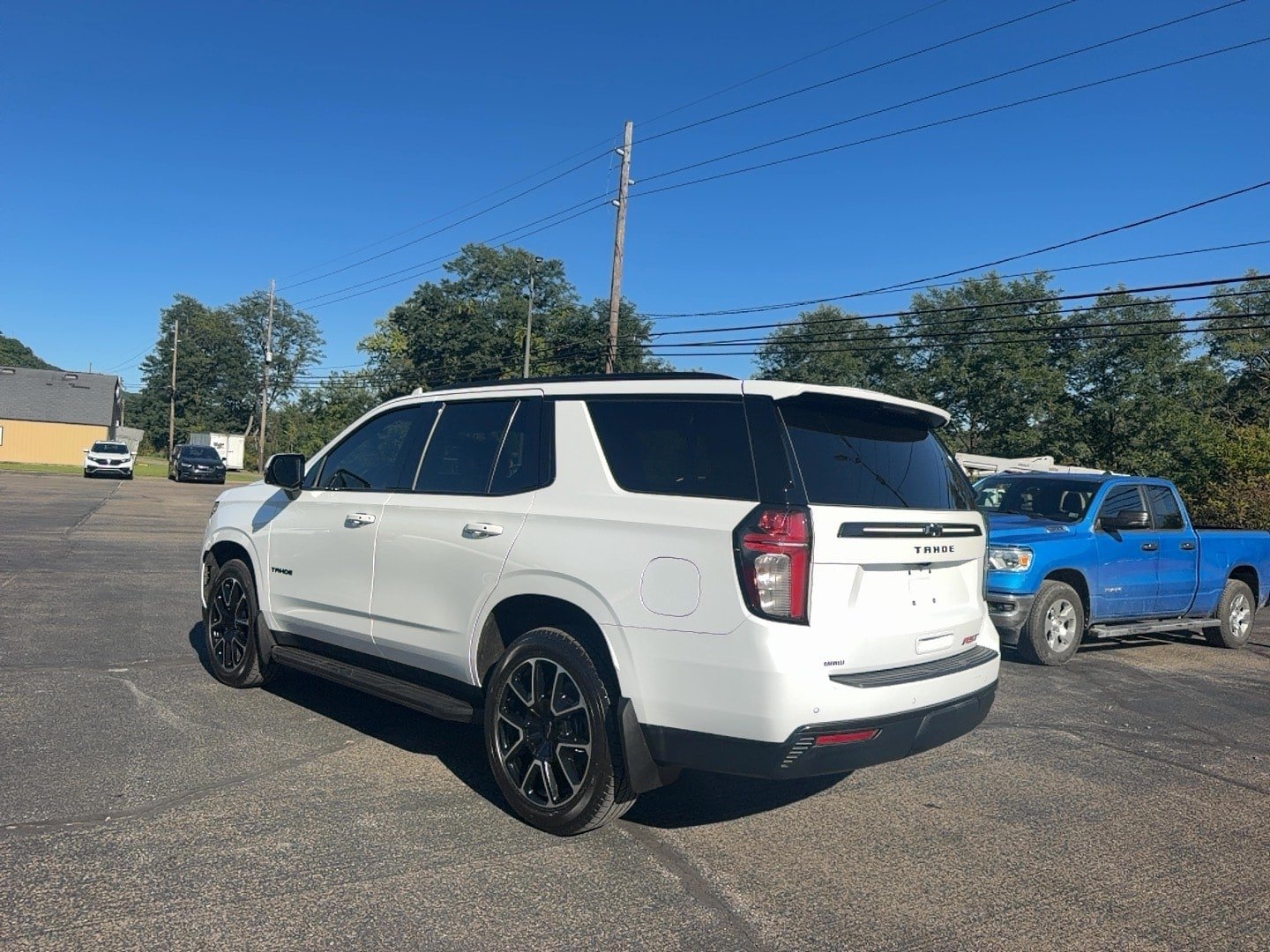 Used 2021 Chevrolet Tahoe RST w/ Luxury Package AWD/4WD image 6