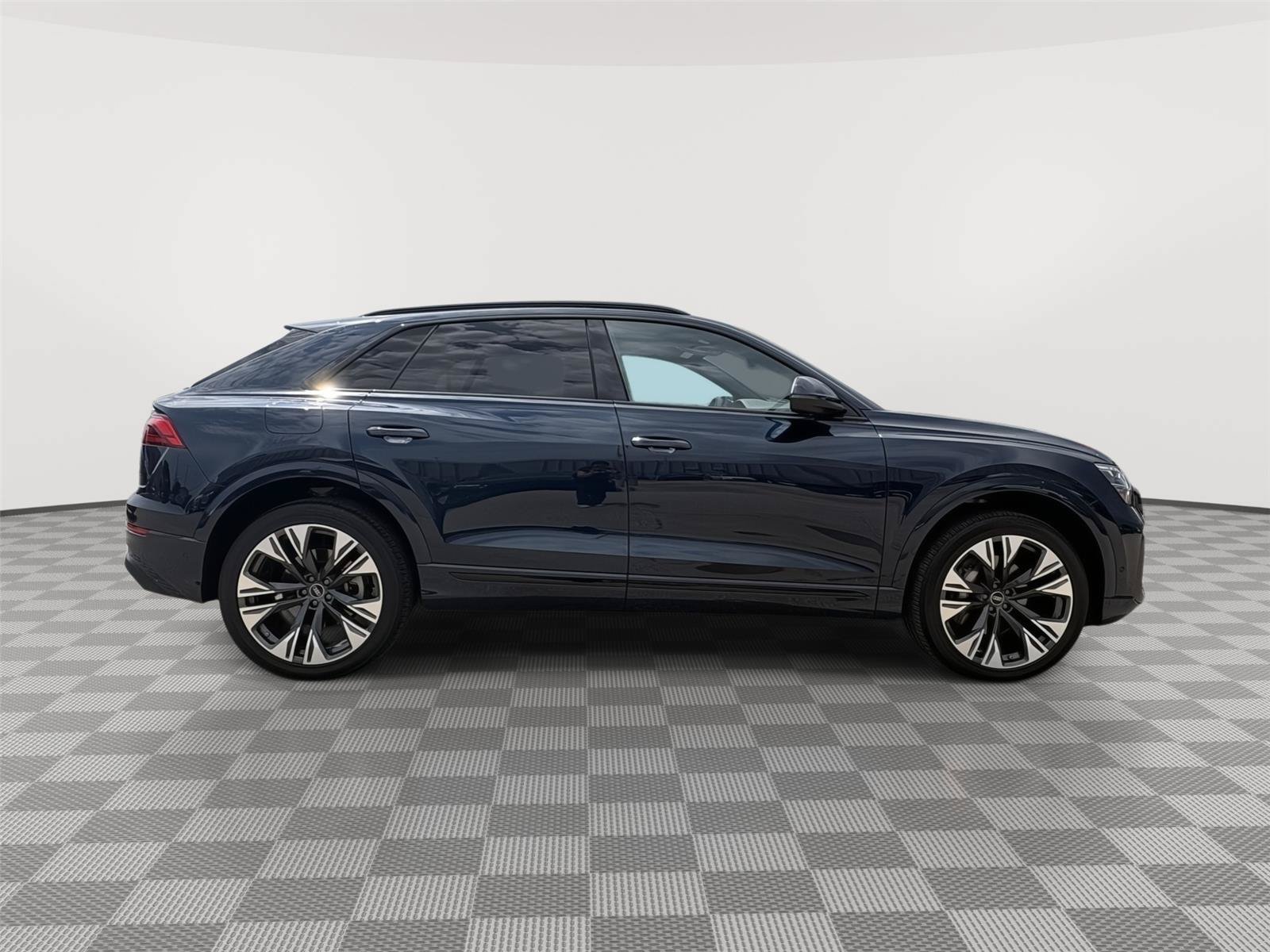 Used 2025 Audi Q8 Premium w/ Black Optic Package AWD/4WD image 6