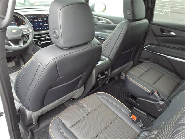 New 2026 Chevrolet Traverse High Country w/ LPO, Floor Liner Package image 8