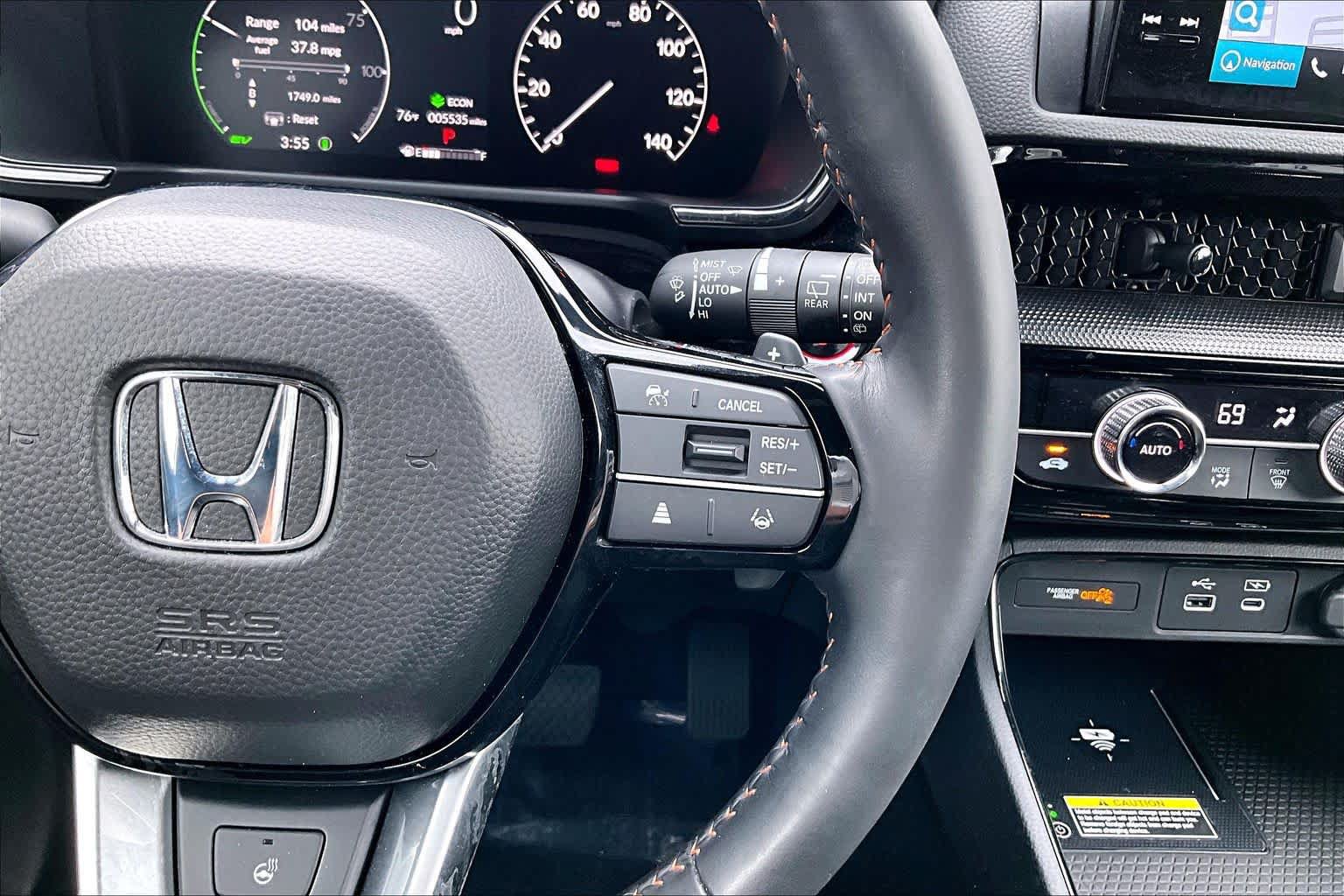 Used 2025 Honda CR-V Sport Touring image 25