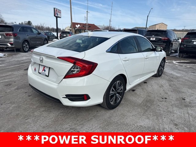 Used 2018 Honda Civic EX-T image 3