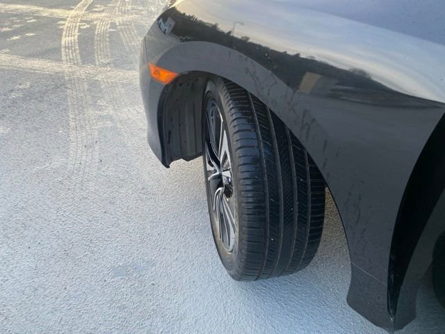 Used 2018 Honda Civic EX-T image 22