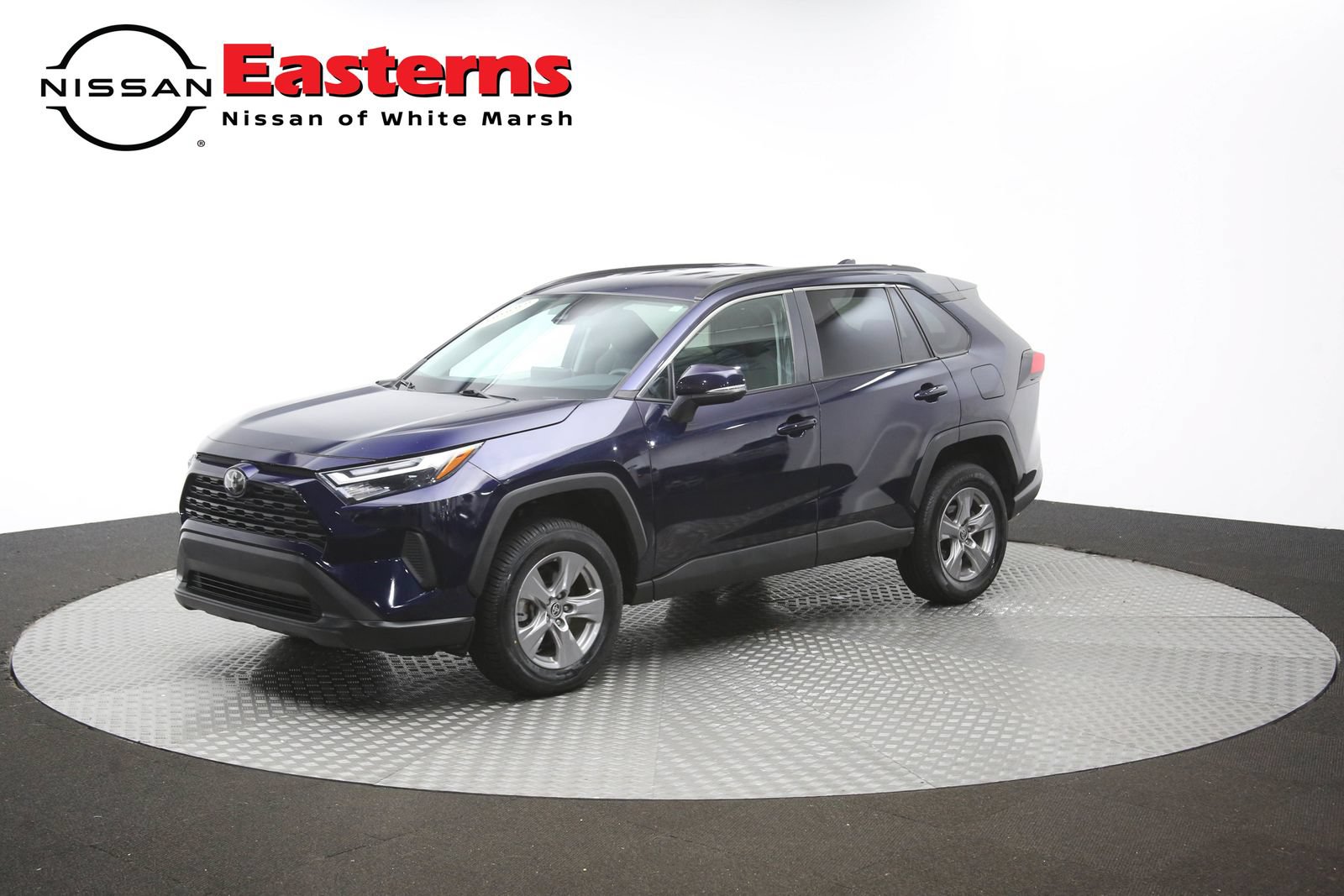 Used 2024 Toyota RAV4 XLE FWD image 54
