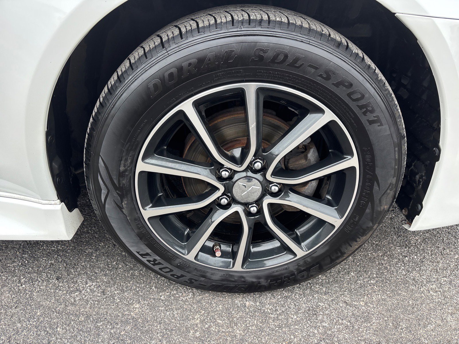 Used 2017 Mitsubishi Lancer ES image 9