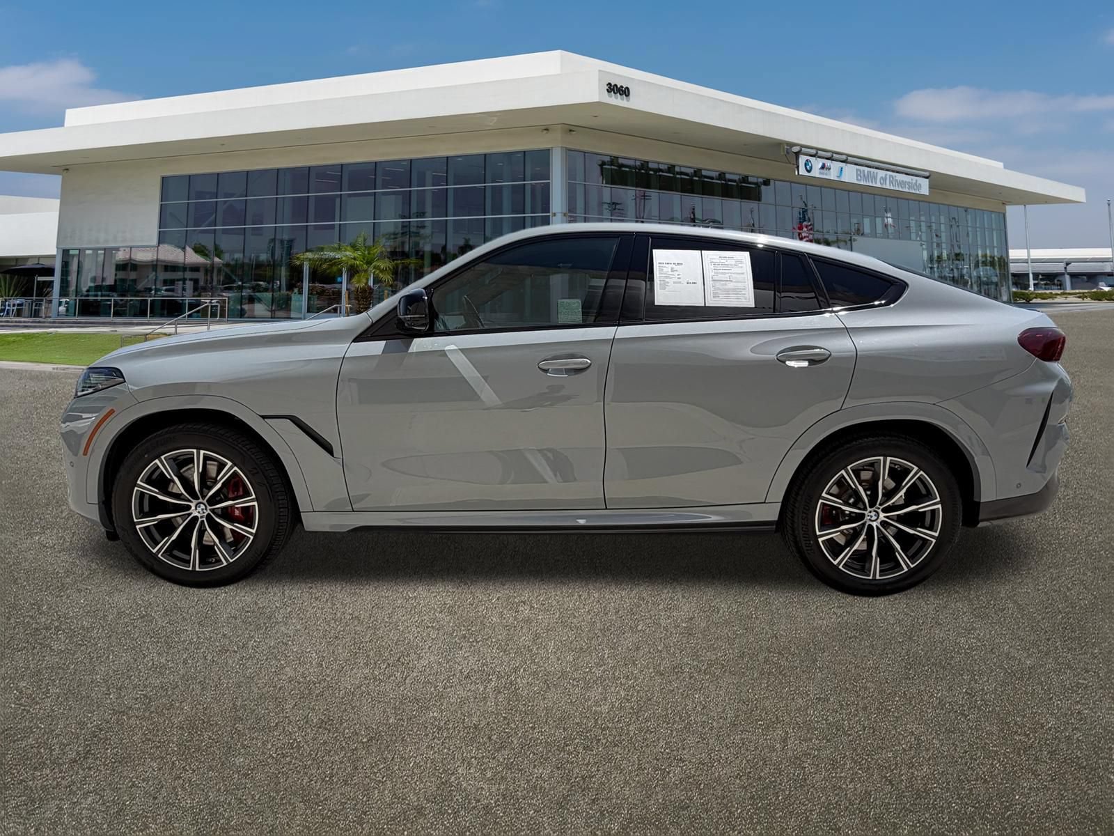 Certified 2024 BMW X6 M60i w/ Dynamic Handling Package AWD/4WD image 6