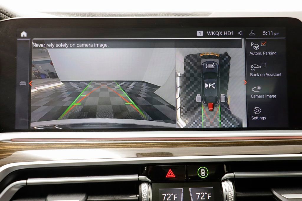 Used 2021 BMW X6 xDrive40i w/ Premium Package image 12