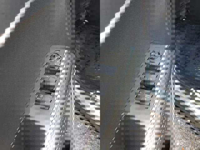 New 2026 GMC Acadia Elevation image 18