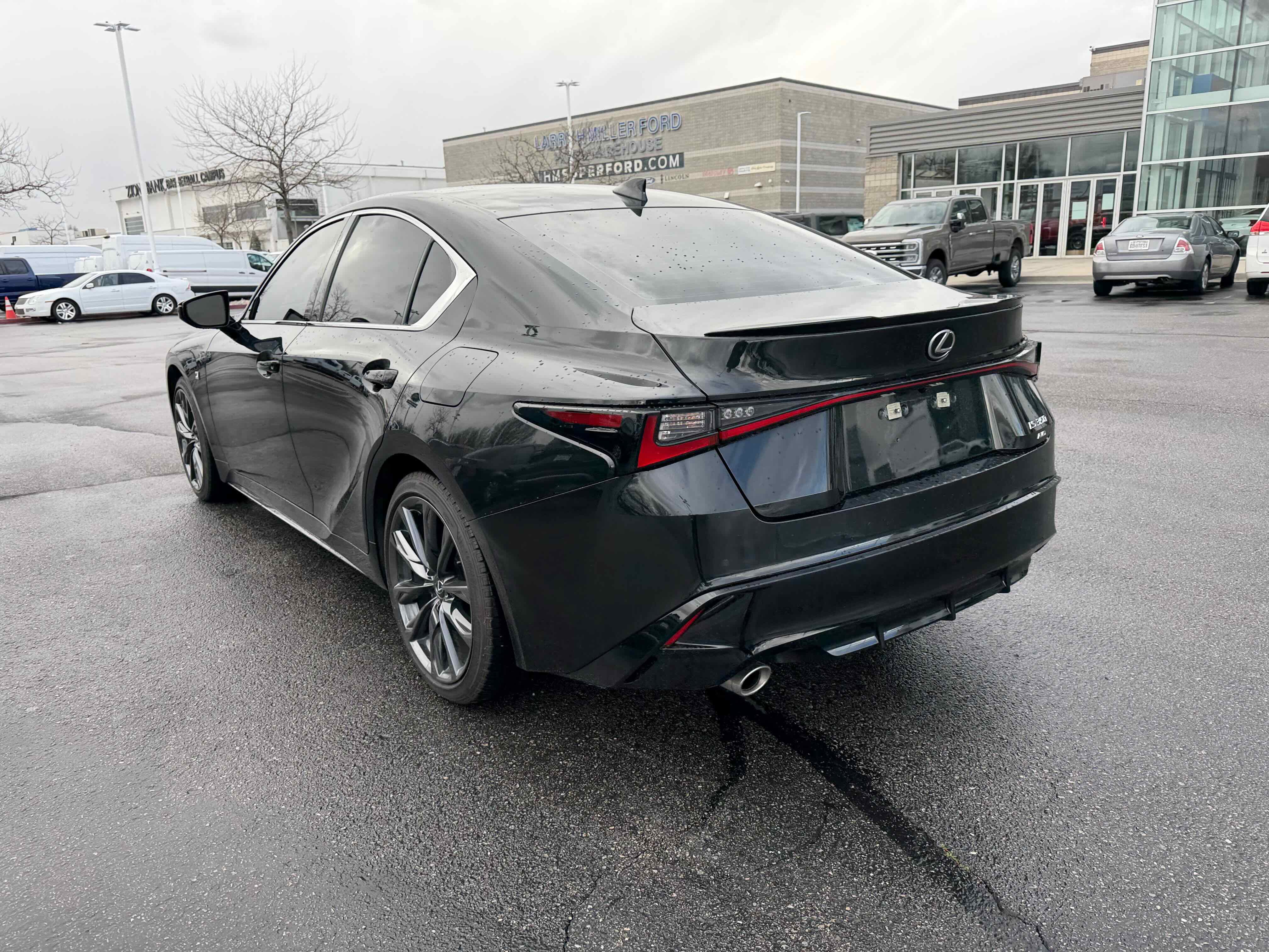 Used 2024 Lexus IS 350 F Sport image 5