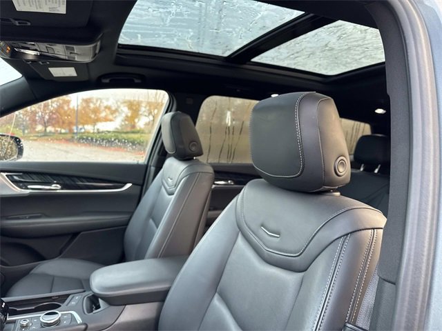 Certified 2024 Cadillac XT6 Premium Luxury w/ Technology Package image 18