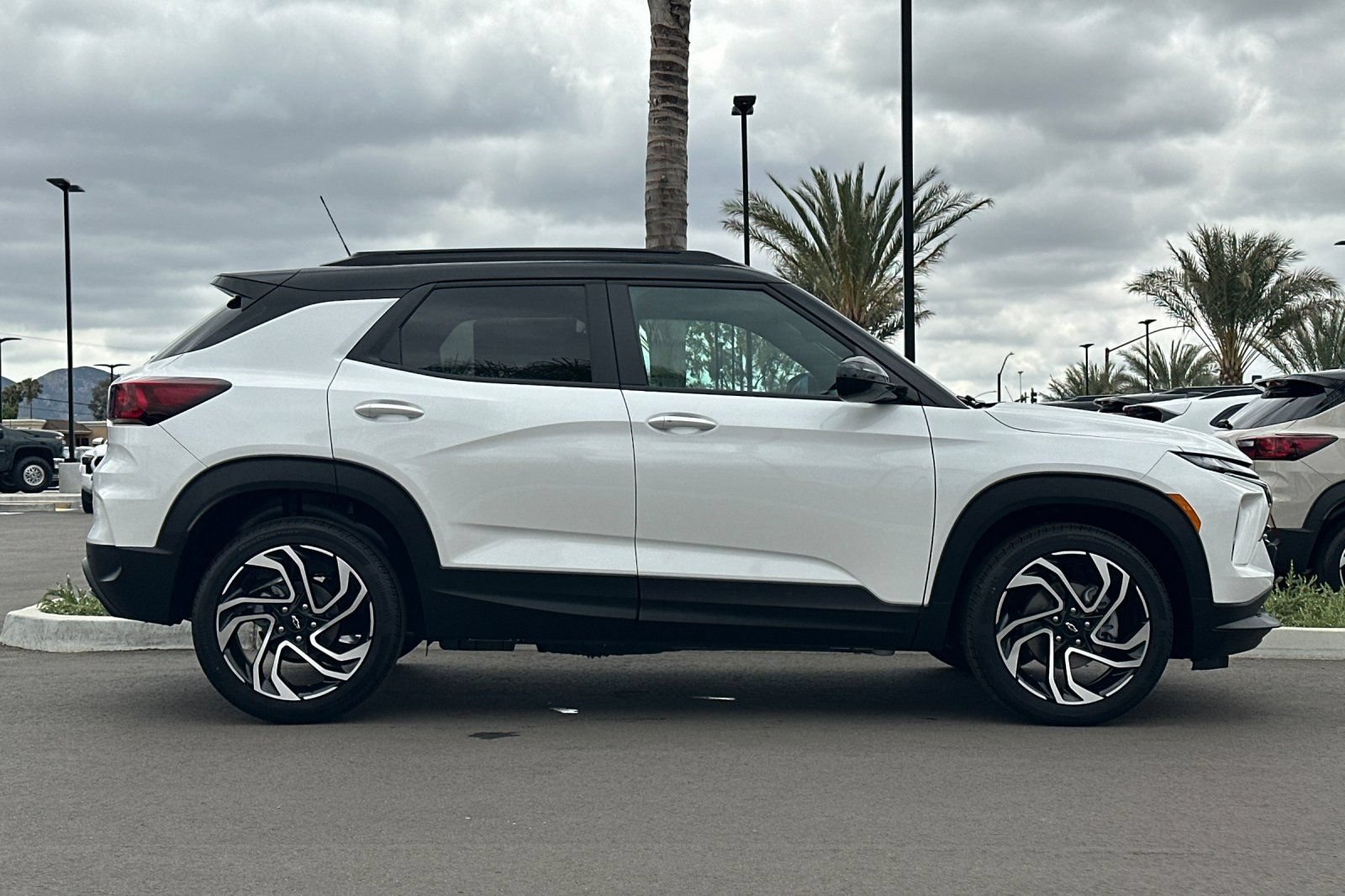 New 2026 Chevrolet TrailBlazer RS w/ Convenience Package FWD image 3