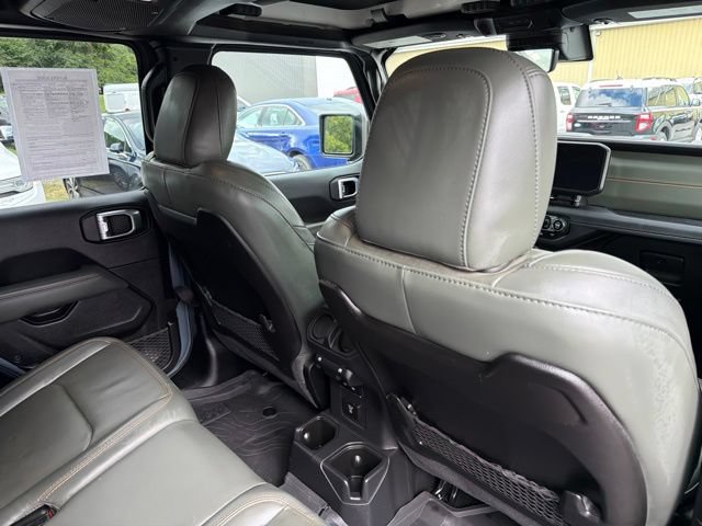 Used 2024 Jeep Gladiator Mojave AWD/4WD image 40