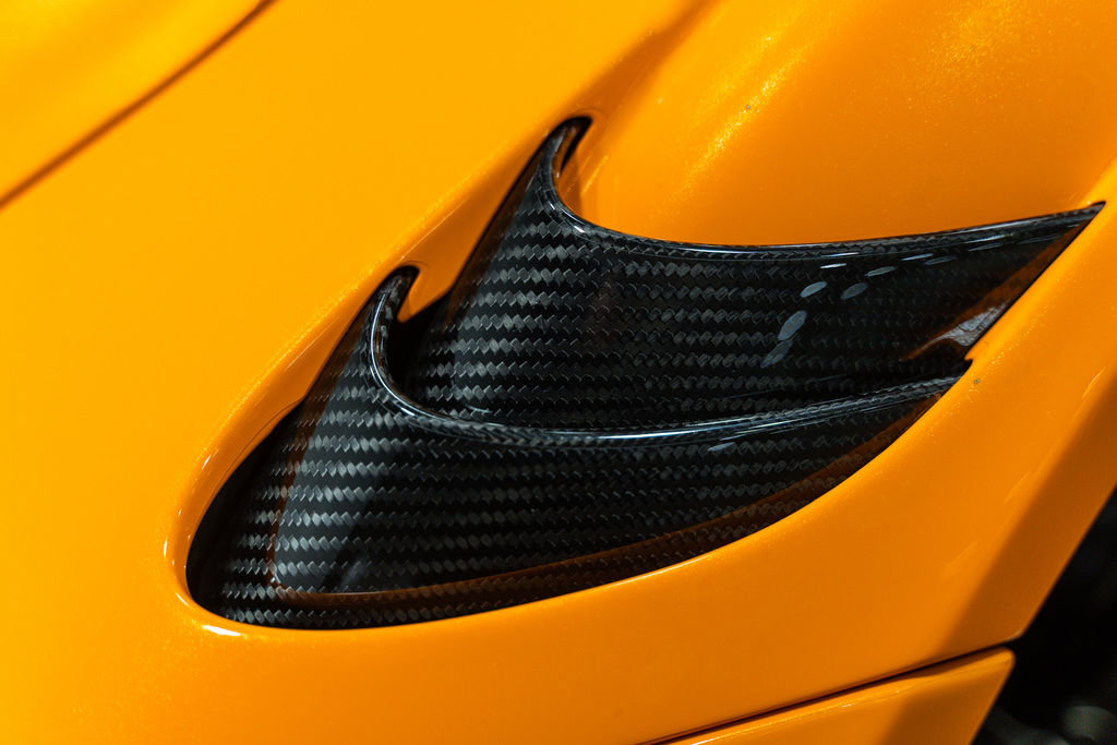 Used 2022 McLaren 765LT image 2