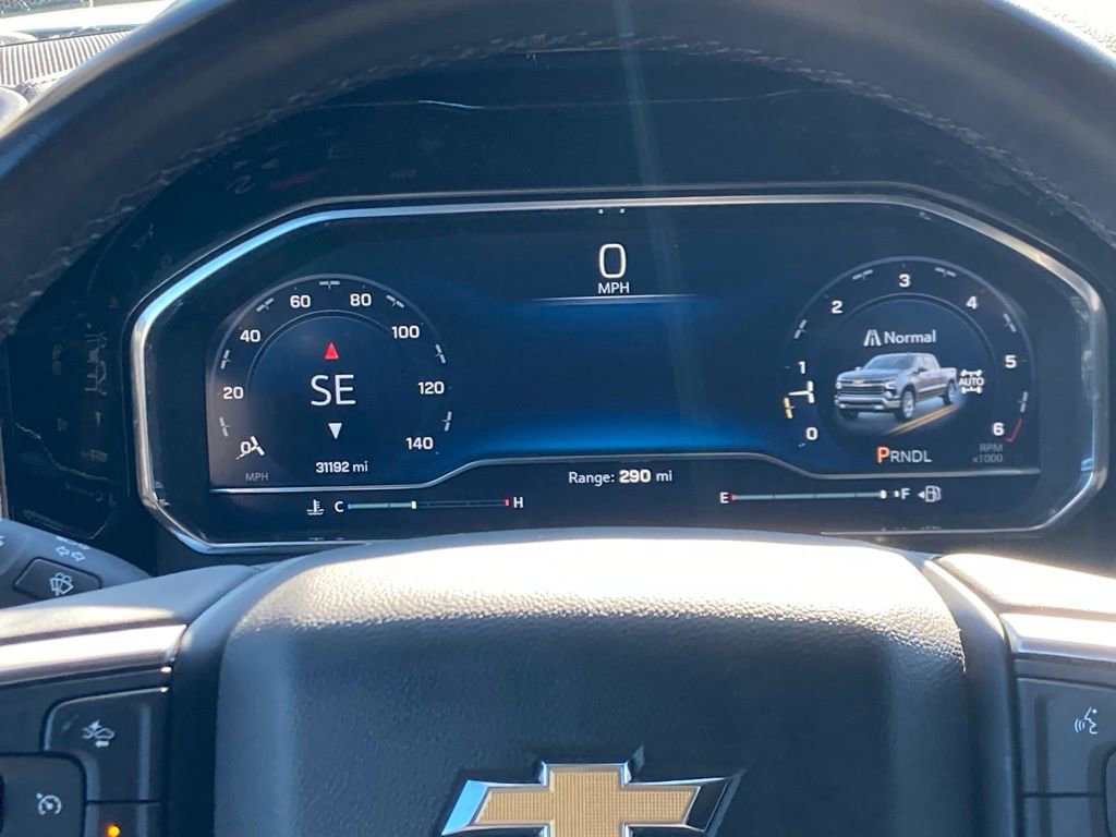 Used 2024 Chevrolet Silverado 1500 LT image 15