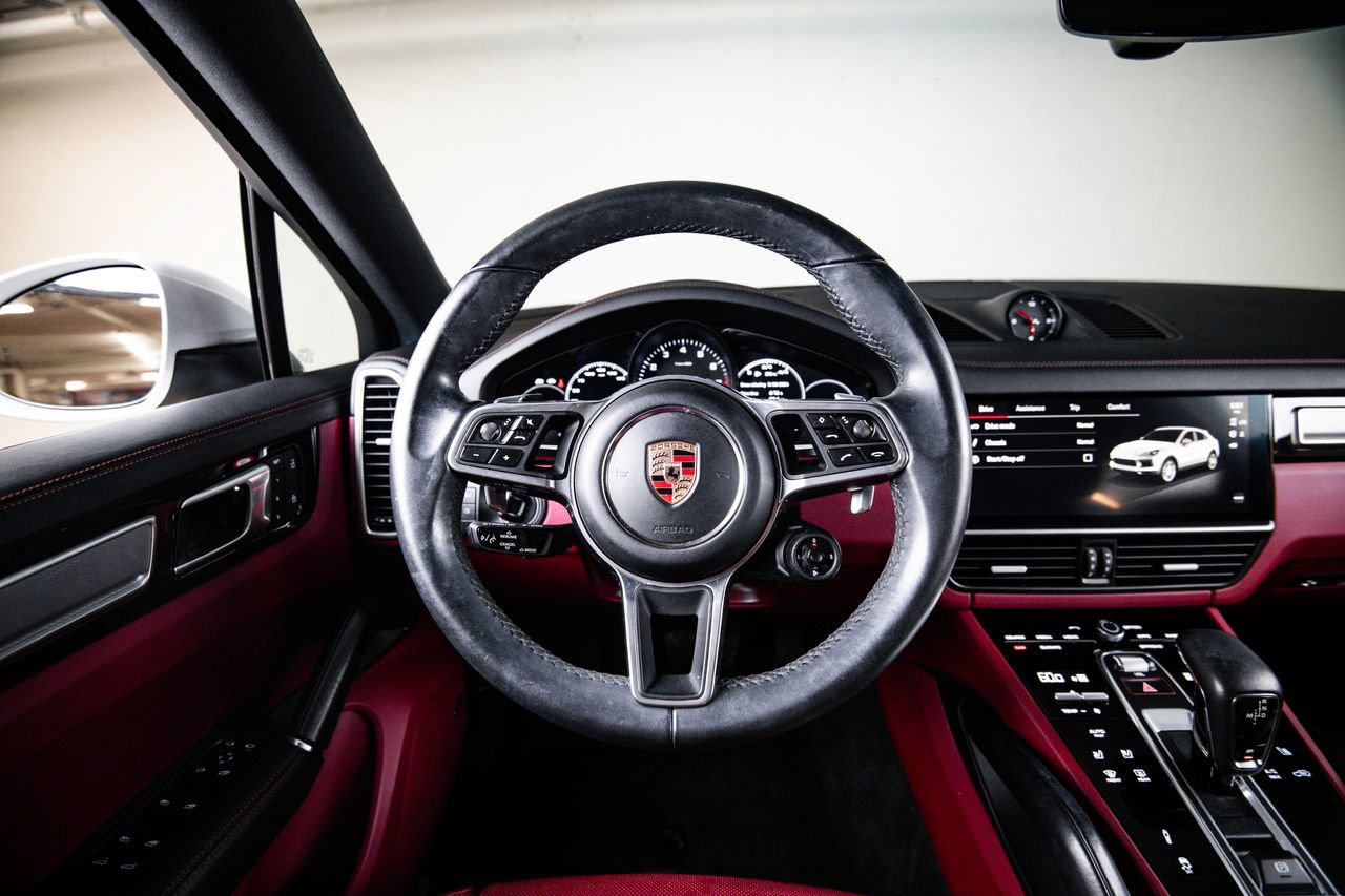 Certified 2023 Porsche Cayenne Platinum Edition AWD/4WD image 26