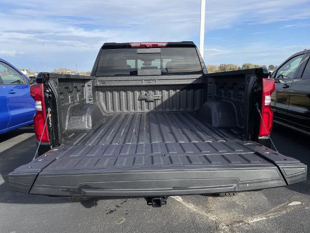 New 2026 Chevrolet Silverado 1500 ZR2 image 25