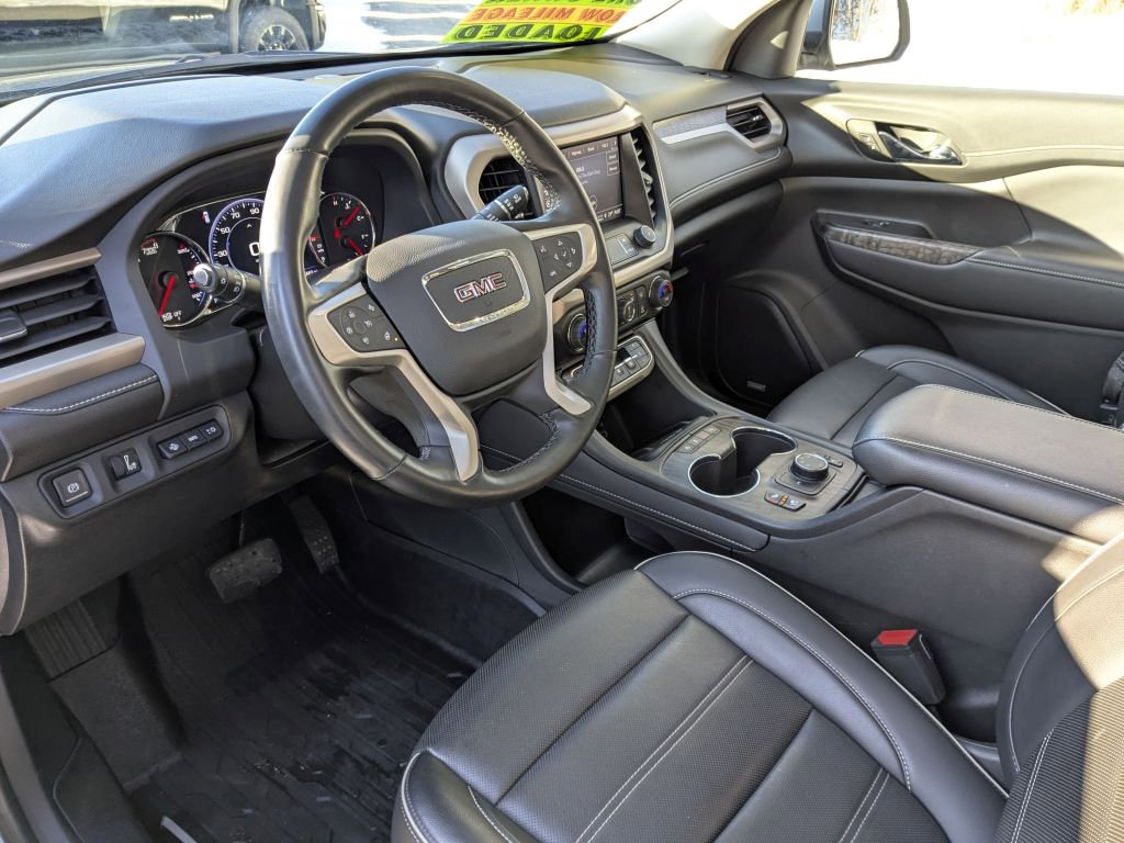 Certified 2023 GMC Acadia Denali w/ Denali Ultimate Package image 11