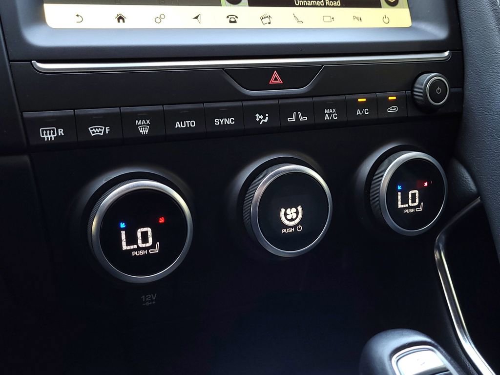 Used 2020 Jaguar E-PACE R-Dynamic S image 22