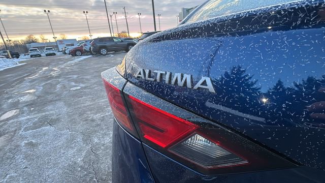 Used 2024 Nissan Altima 2.5 S image 35