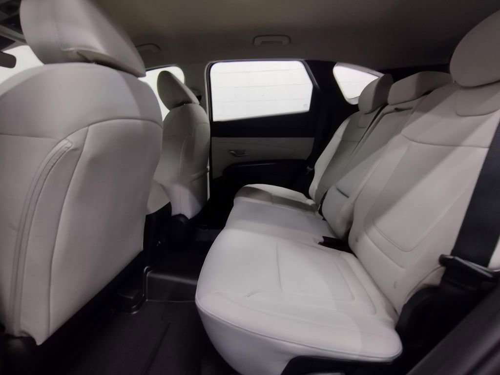 New 2026 Hyundai Tucson SE image 30