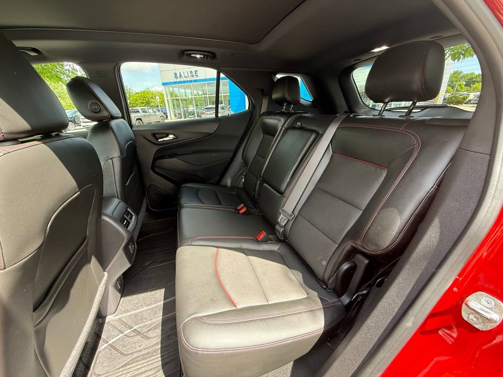 Used 2023 Chevrolet Equinox RS w/ RS Leather Package AWD/4WD image 22