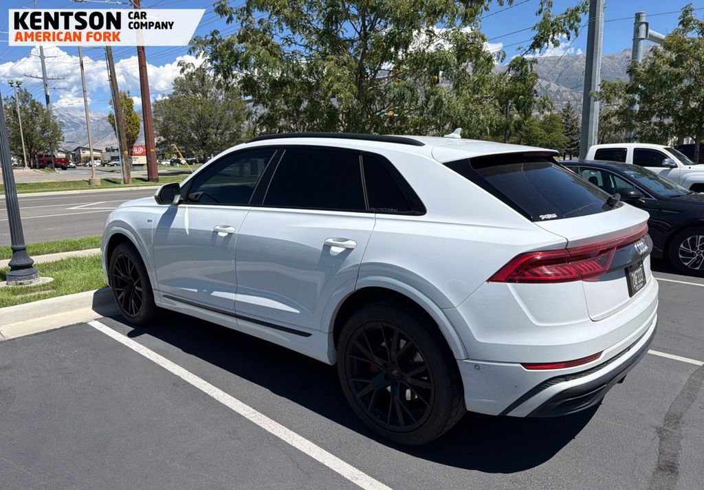 Used 2019 Audi Q8 Premium Plus w/ Premium Plus AWD/4WD image 2