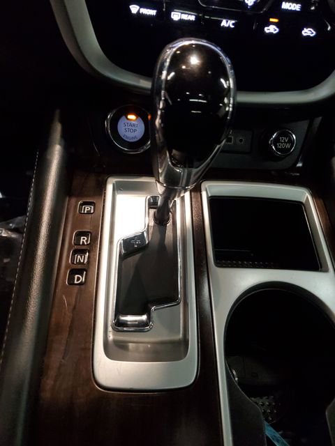 Used 2020 Nissan Murano Platinum image 25