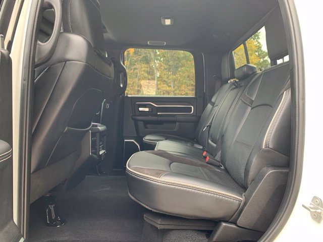 Used 2025 RAM 2500 Laramie AWD/4WD image 18