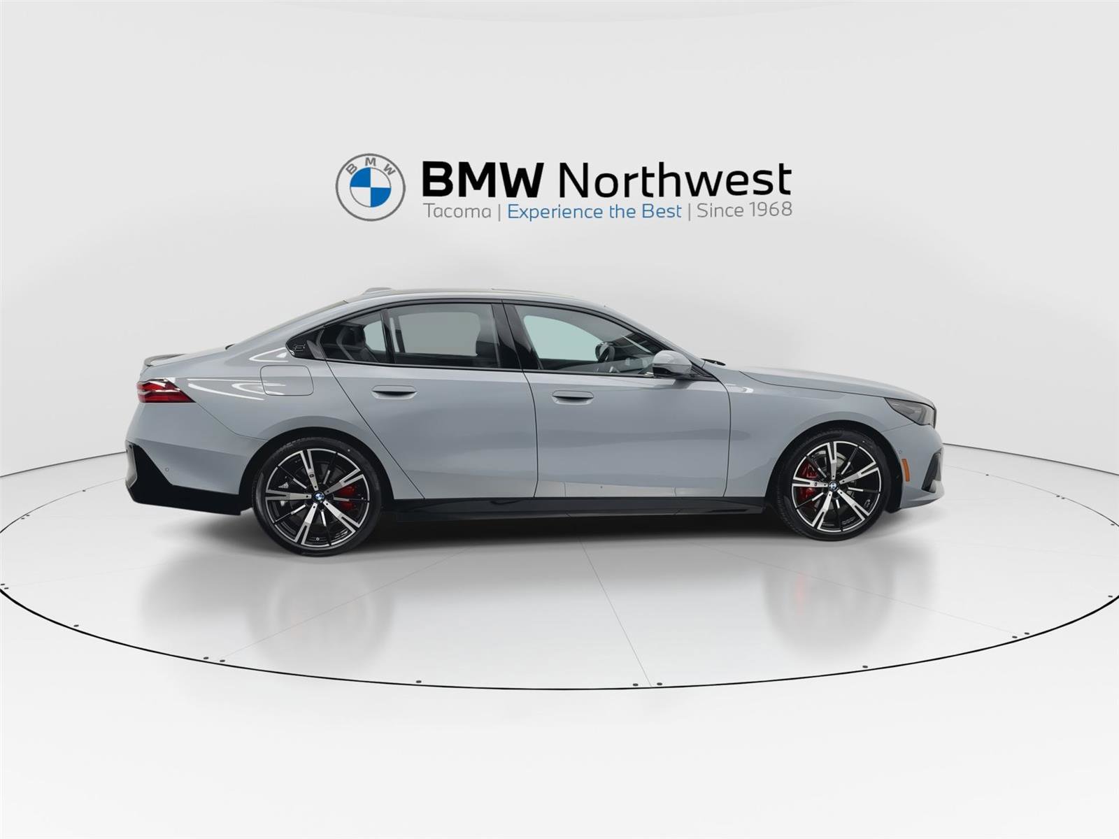 New 2026 BMW 530i w/ M Sport Package image 4