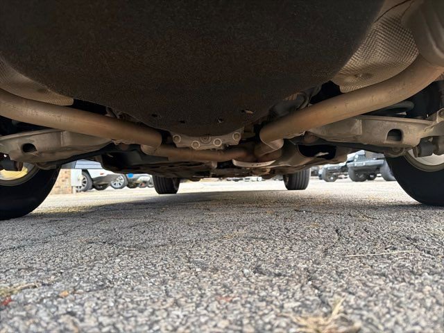 Used 2020 Ford Explorer XLT w/ Equipment Group 202A image 32