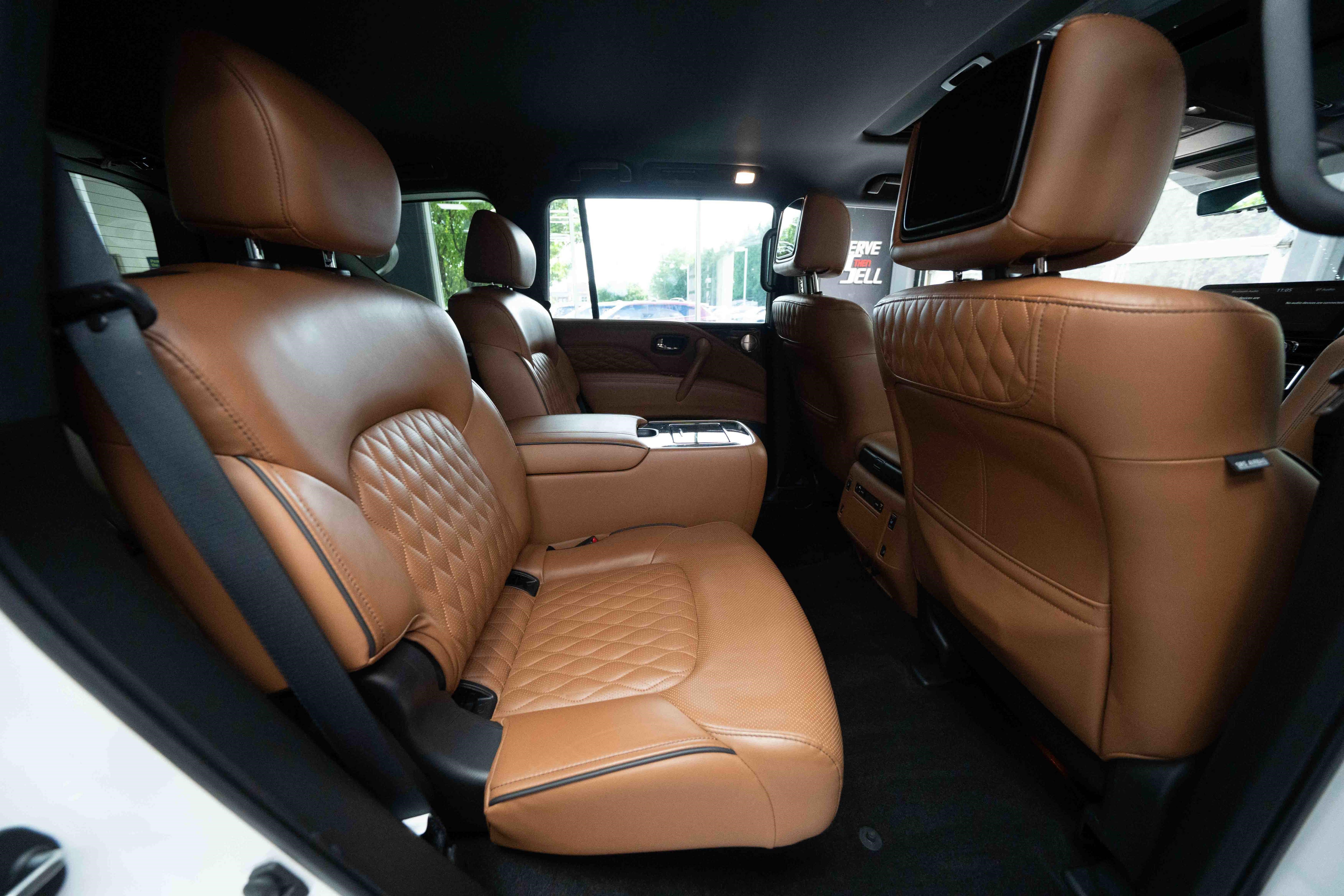 Used 2022 INFINITI QX80 Sensory w/ All-Season Package AWD/4WD image 26