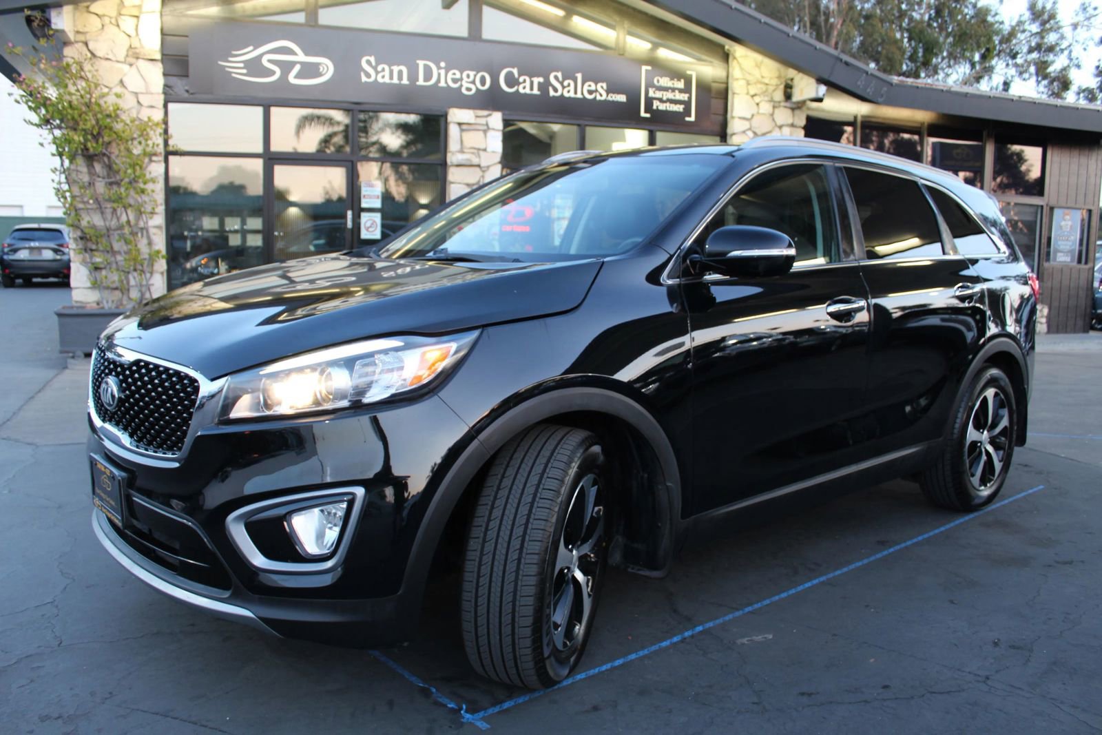 Used 2016 Kia Sorento EX