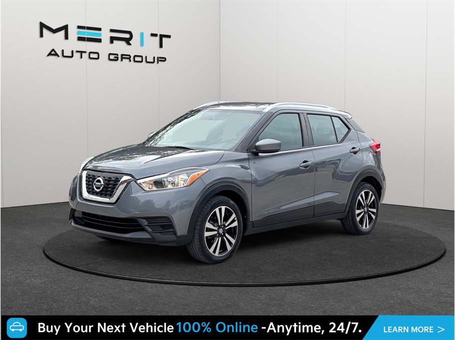 Used 2019 Nissan Kicks SV FWD image 4