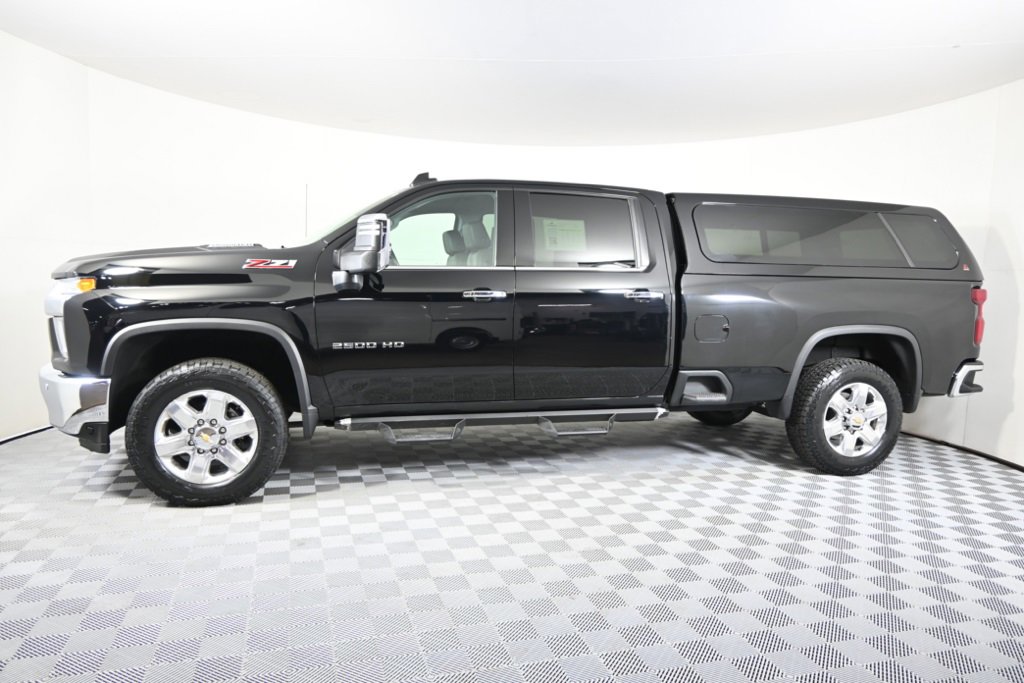 Used 2023 Chevrolet Silverado 2500 LTZ w/ LTZ Plus Package image 2
