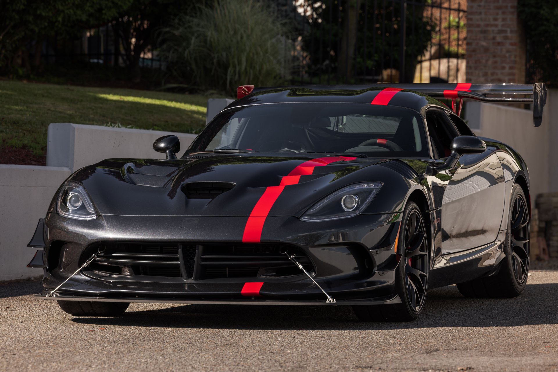 Used 2017 Dodge Viper ACR w/ Extreme Aero Package RWD image 8