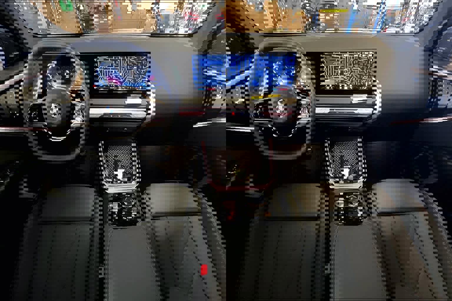 Used 2025 BMW X3 xDrive30i w/ Convenience Package image 5