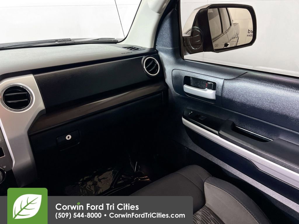 Used 2018 Toyota Tundra SR5 w/ SR5 Upgrade Package image 25