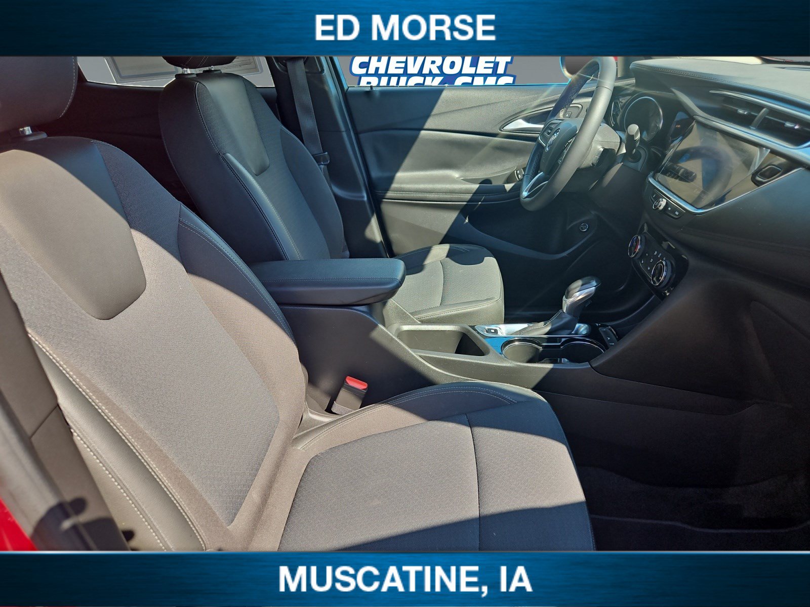 Certified 2020 Buick Encore GX Preferred w/ Cold Weather Comfort Package FWD image 16