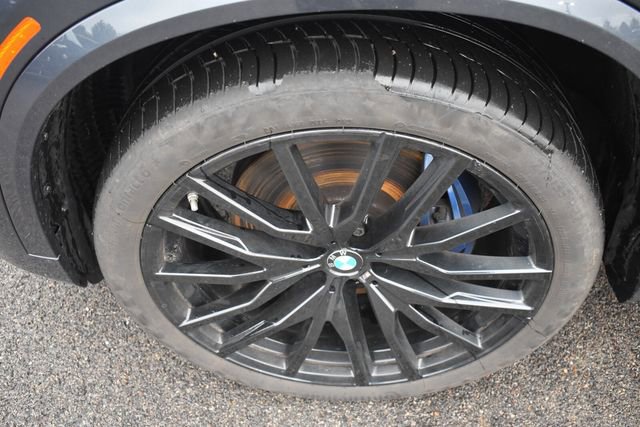 Used 2022 BMW X5 xDrive40i w/ M Sport Package image 13