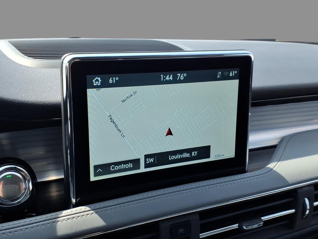 Certified 2022 Lincoln Corsair FWD w/ Equipment Group 101A image 25