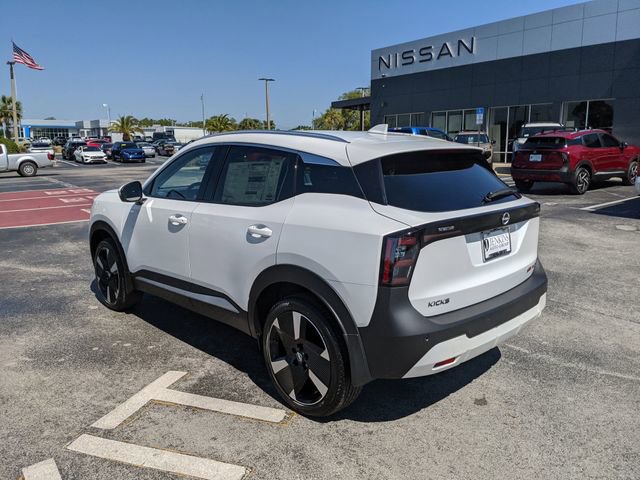 Certified 2025 Nissan Kicks SR image 7