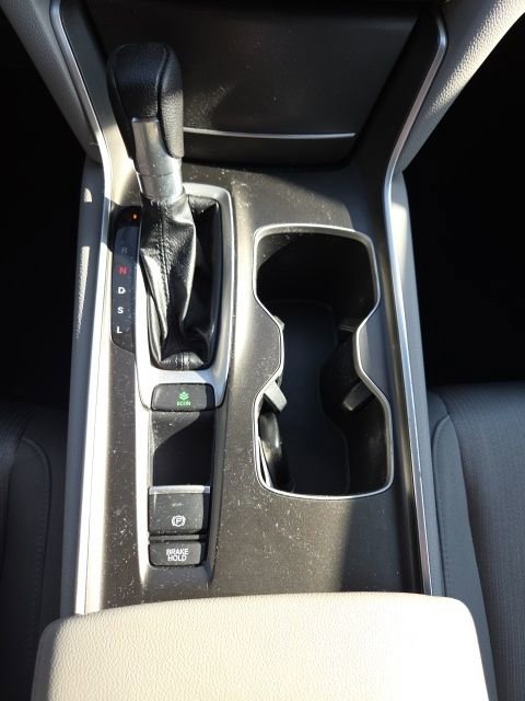Used 2019 Honda Accord LX image 18