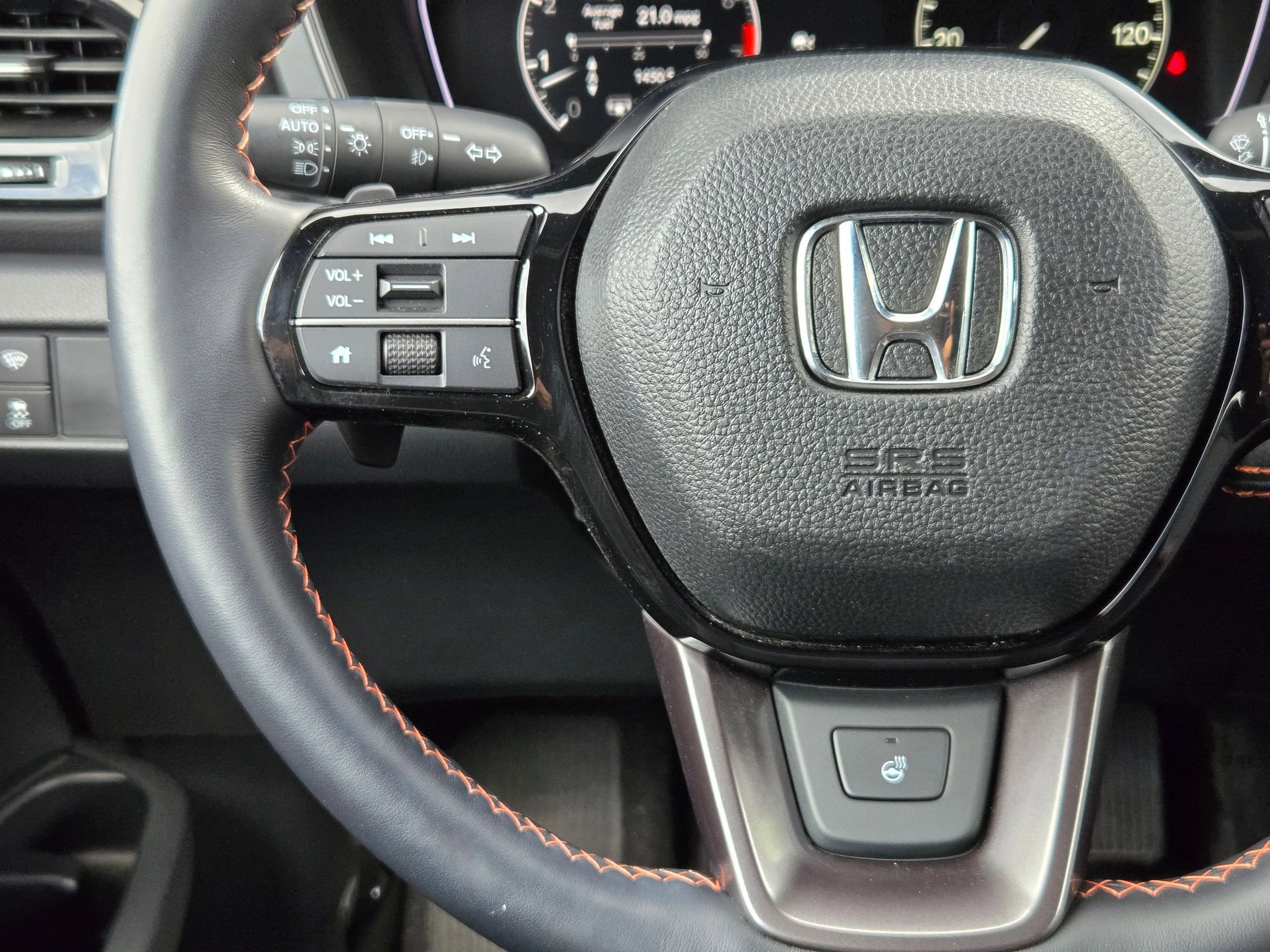 Used 2024 Honda Pilot TrailSport image 21